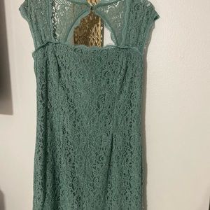 Adriana papel size 16 dress